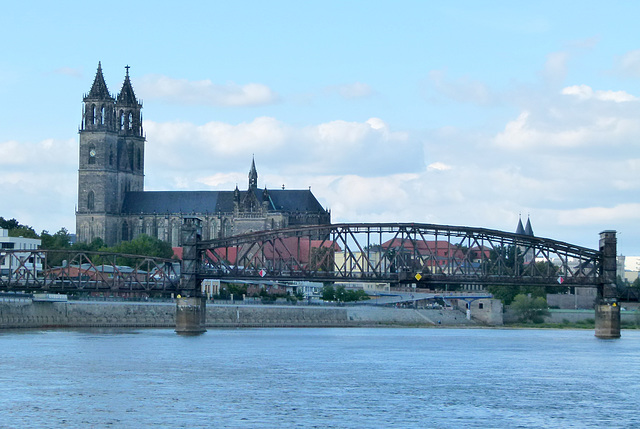 Magdeburger Dom und Sternbrücke