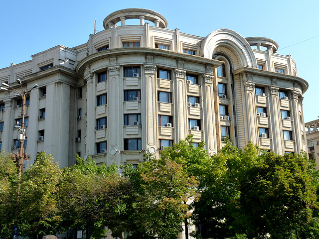 Bucharest- Art Deco Apartments