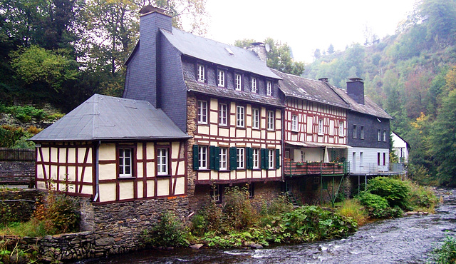 DE - Monschau - Houses on the Rur