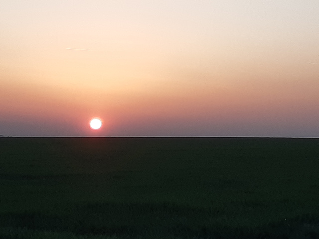 DERNIERES LUEURS DU SOIR