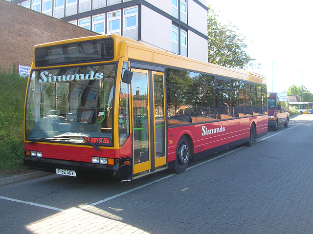 DSCN0001 Simonds P192 SGV in Bury St. Edmunds - 14 May 2011 DSCN0001 Simonds P192 SGV in Bury St. Edmunds - 14 May 2011