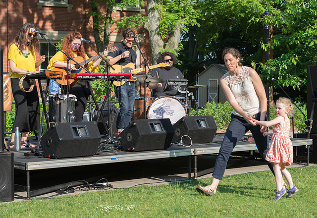 Dancing In The Park