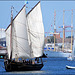 Levons les voiles c'est la fête en Bretagne Let's raise the sails, it's a party here in Brittany