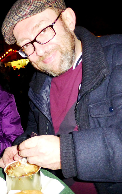 DE - Ahrweiler - me, enjoying a Döppekooche at the Christmas Market