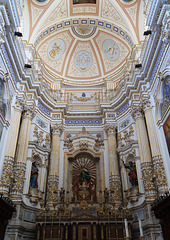 Fabulous apse