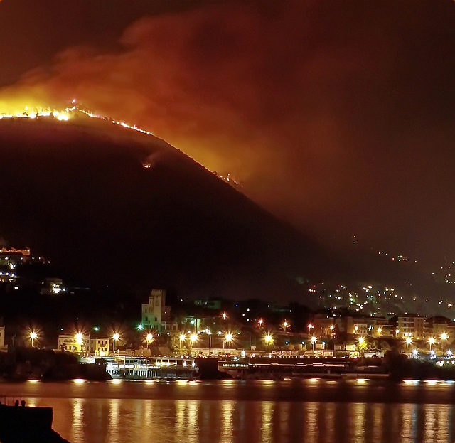 #9 - Paolo Tanino - grande incendio a Monte Moro GE - 23̊ 1point