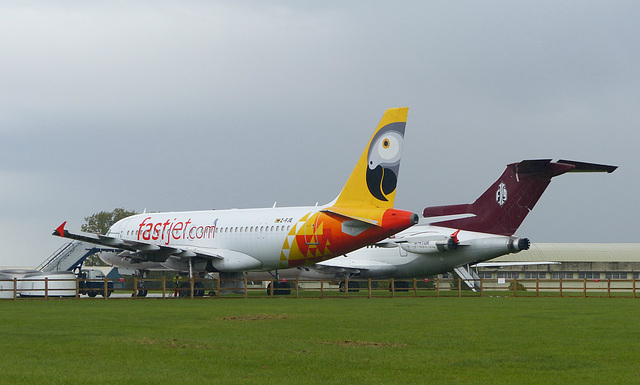 Z-FJE and M-FTOH at Cotswold Airport (2) - 14 September 2017