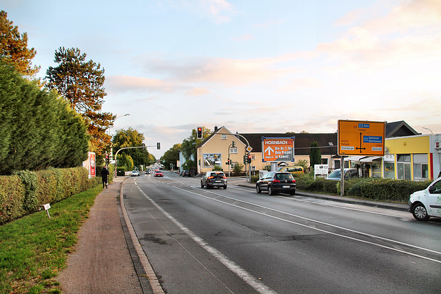 B233 Werner Straße (Bergkamen-Overberge) / 17.09.2022