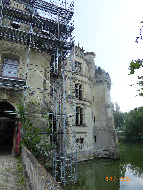 chateau de LA MOTHE CHANDENIERS (Vienne) 2/3