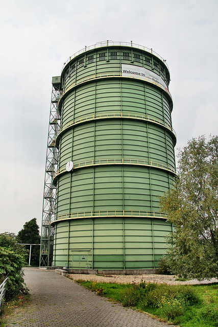 Denkmalgeschützter Gasometer des ehemaligen Stickstoffwerkes Hibernia (Herne-Holsterhausen) / 26.08.2017