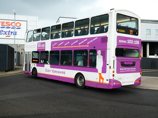 East Yorkshire 770 (YX59 FGP) in Hull - 2 May 2019 (P1010119) East Yorkshire 770 (YX59 FGP) in Hull - 2 May 2019 (P1010119)