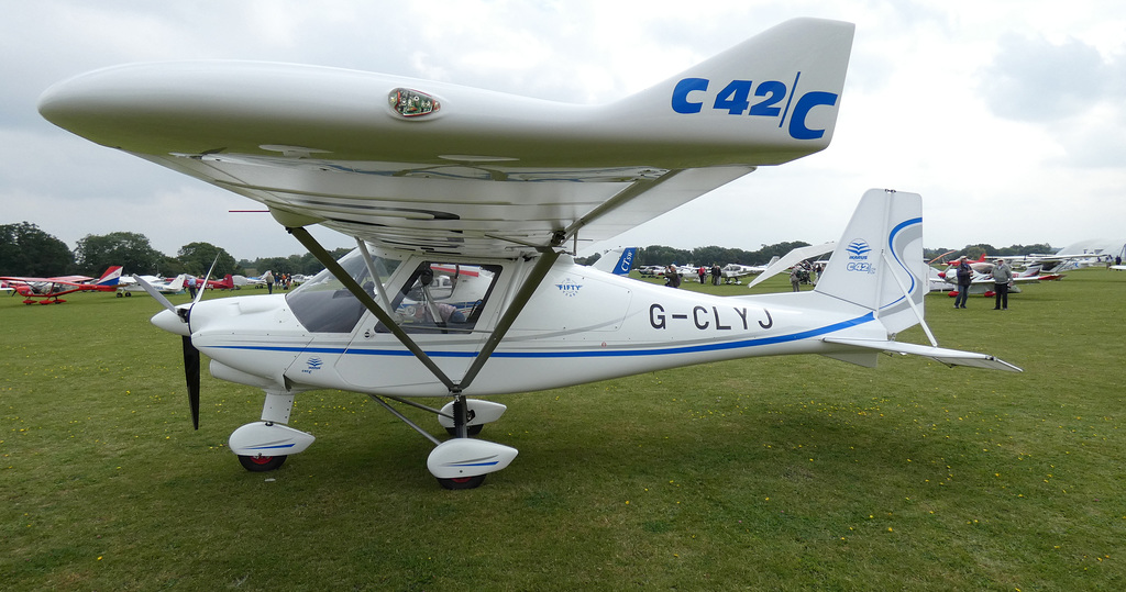 Ikarus C42 FB100 Charlie G-CLYJ