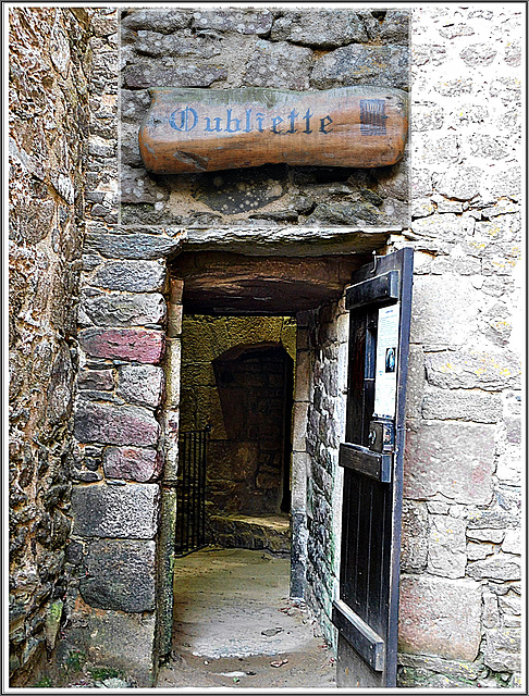 Les oubliettes au Fort La Latte (22)