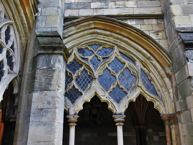 norwich cathedral cloister