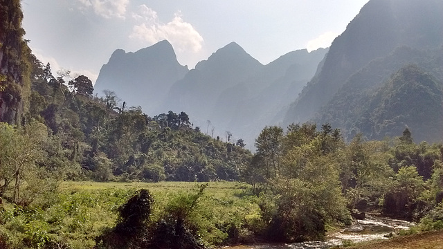 Coup d'oeil sur le nord du Laos