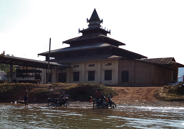 boat trip on Lake Inle