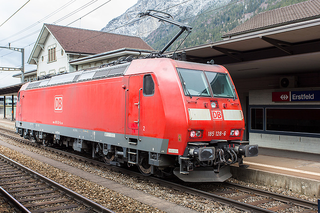 150305 Erstfeld BR185