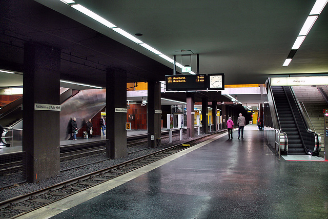 U-Bahn-Haltestelle "Mülheim a. d. Ruhr Hbf" / 30.03.2024