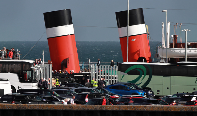 EOS 90D Peter Harriman 16 29 48 2042 waverleyDocked dpp