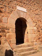 Door of the inner wall.