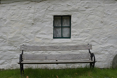 HBM~ Long house bench