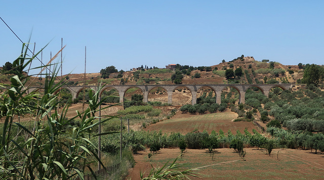 Railway viaduct