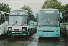 John's Tours JIL 2573 (B215 JHH) and Kings Ferry P894 FMO - 27 May 2000 (437-12A)