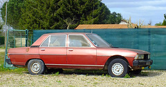 Peugeot 604