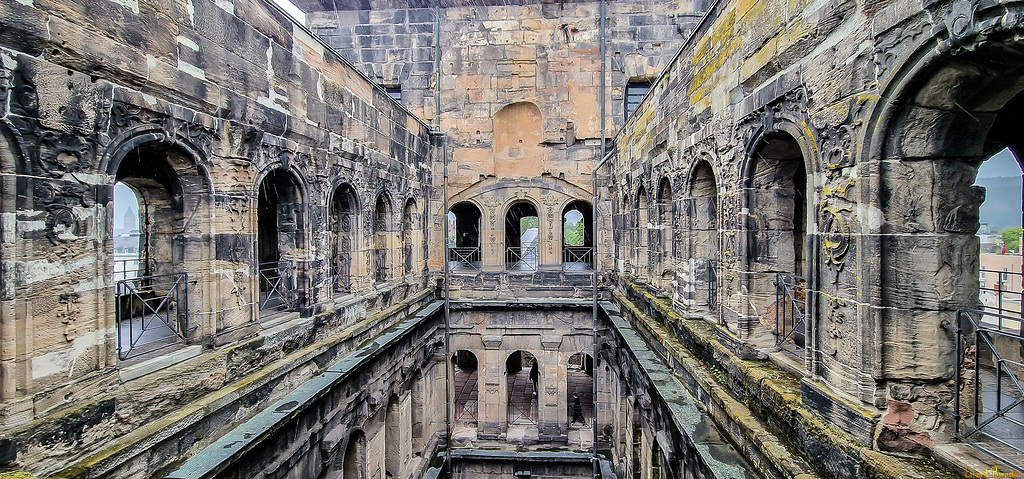 In der Porta Nigra