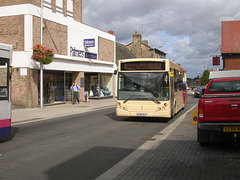 DSCN3364 Essex County Buses AE08 DLF in Bury St. Edmunds - 3 Sep 2009