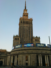 Kulturpalast Warszawa, 235 m