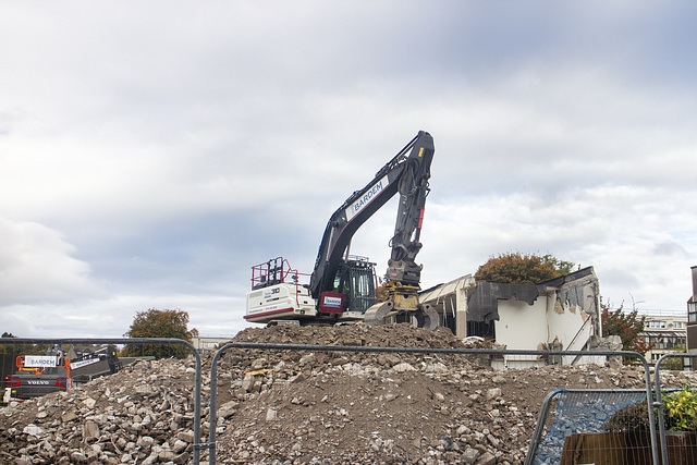 Demolition of Dumbarton Town Centre