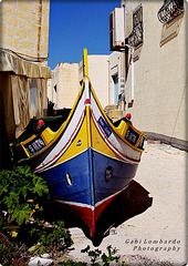 a boat in the lane (Malta)