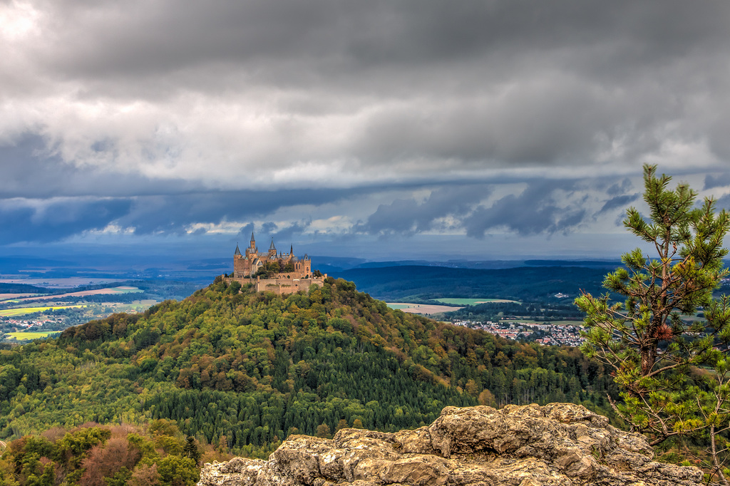 Hohenzollern Castle from Zeller Horn (330°)