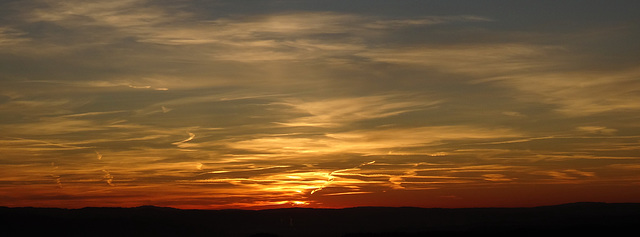 puesta del sol 16:39