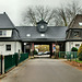 Erhaltenes Torhaus der ehem. Schachtanlage Constantin 10 (Bochum-Hiltrop) / 22.02.2020