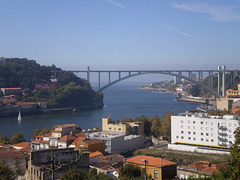 A view to Douro River and the 1963 Arrábida Bridge.