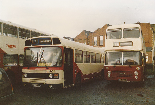 Yelloway (ATL) RFS 585V and MDM 286P at Rochdale – 11 Sep 1988 (74-45)