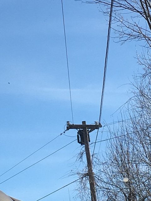 WMECo 4.8kv ∆ pole