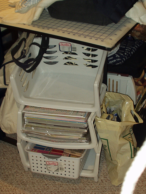 1 - empty bin