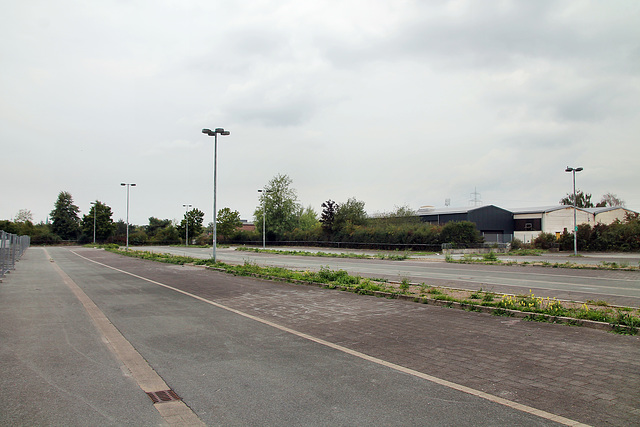 Parkplatz am ehem. Zechengelände Holland 3/4/6 (Wattenscheid) / 24.09.2022