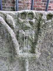 urchfont church, wilts c18 gravestone with skull (1)