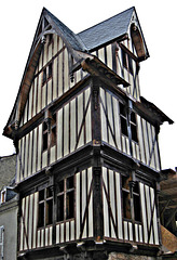 maison du vieux LAVAL