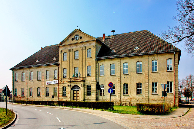 Mirow (Mecklenburg-Strelitz), Unteres Schloss