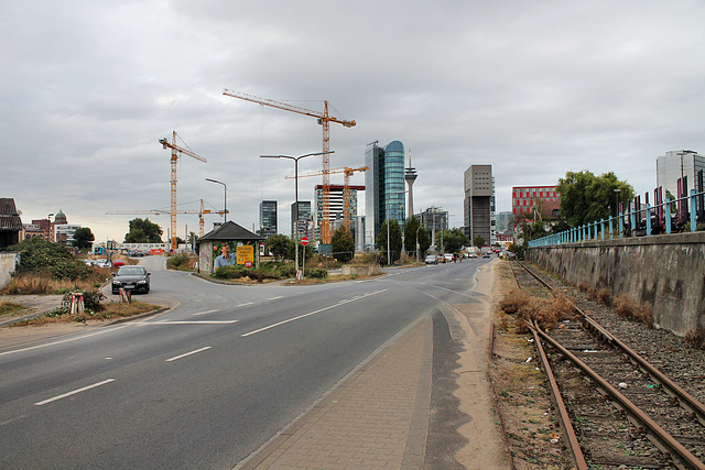 Holzstraße (Düsseldorf-Hafen) / 29.09.2016