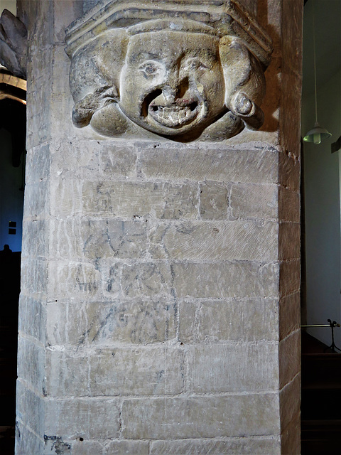 middleton stoney church, oxon , c14 corbel on south arcade