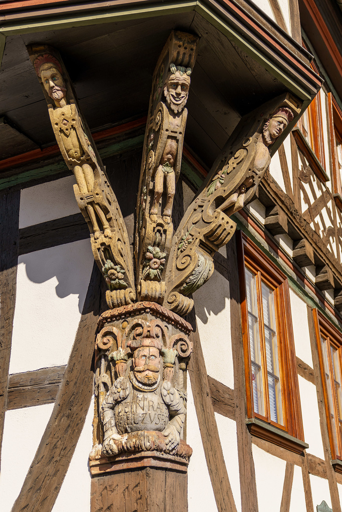 Schnitzerei