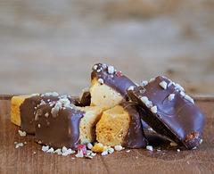 Honeycomb (with chocolate and popping candy)!