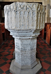 middleton stoney church, oxon (10)font carved with mid c14 blind tracery , the c17 inscription on the stem claims that edward the confessor was baptised in it in the king's chapel islip