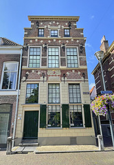 Vrouwenhuis, Zwolle